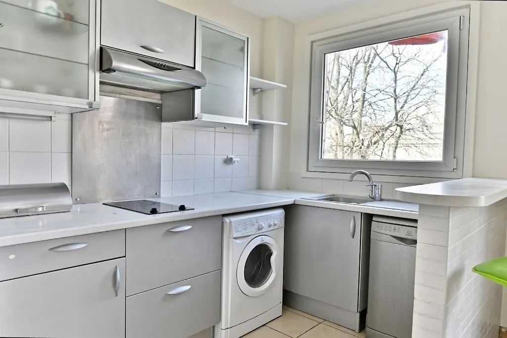 Apartment Appartement Central Avenue Du Maine Paris France