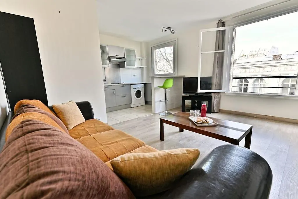 Apartment Appartement Central Avenue Du Maine Paris