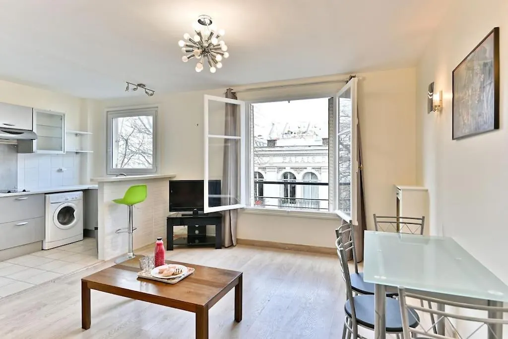 Apartmán Appartement Central Avenue Du Maine Paříž