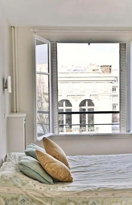 Appartement Central Avenue Du Maine Paris